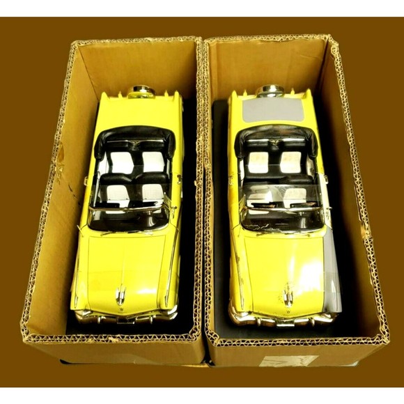 1956 FORD SUNLINER Restored & Unrestored Set Of 2 ERTL COLLECTIBLES 1/18 Diecast - Picture 6 of 12